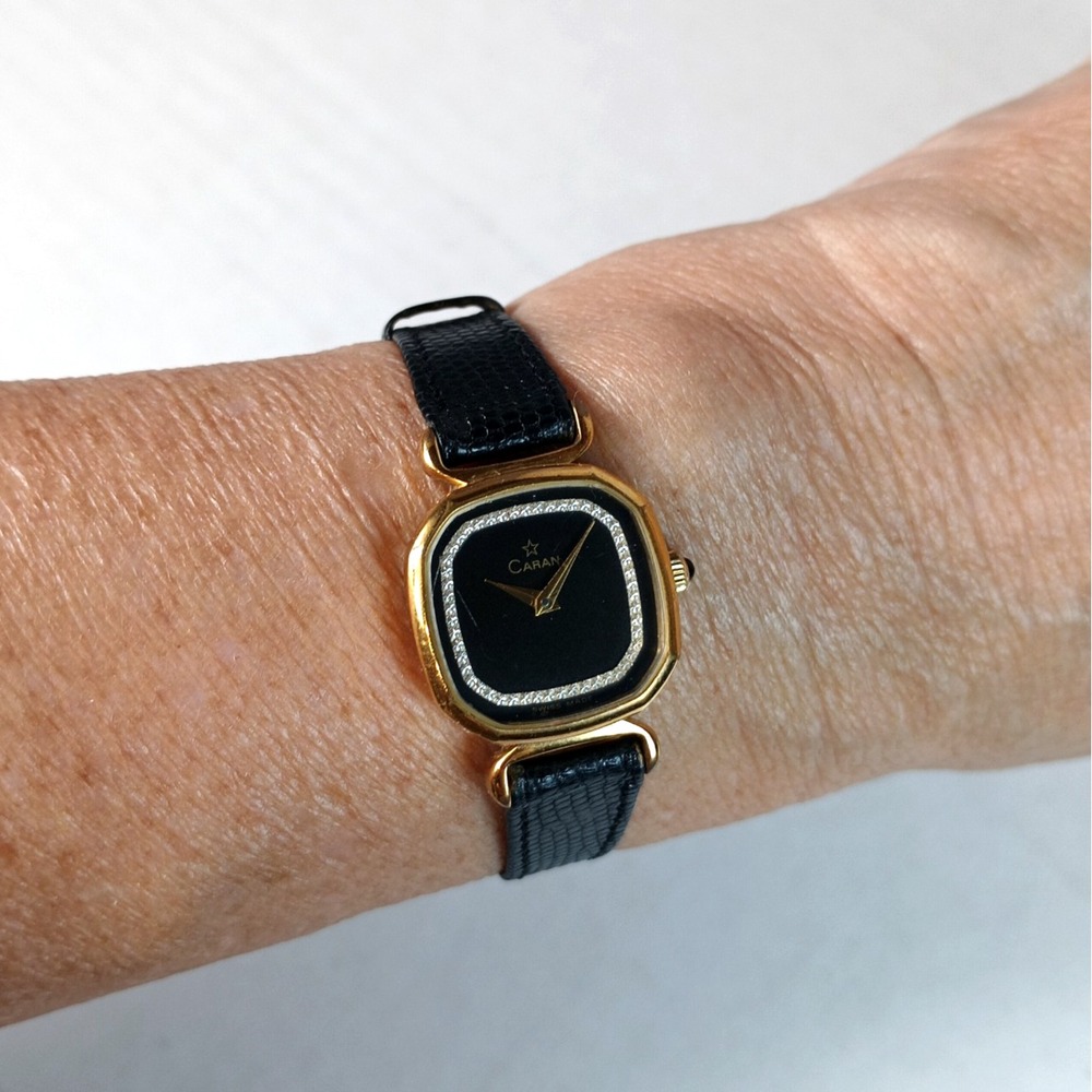 Vintage Caran Swiss Made Mechanical Ladies Watch Rhinestones Ref. 71660 Working!